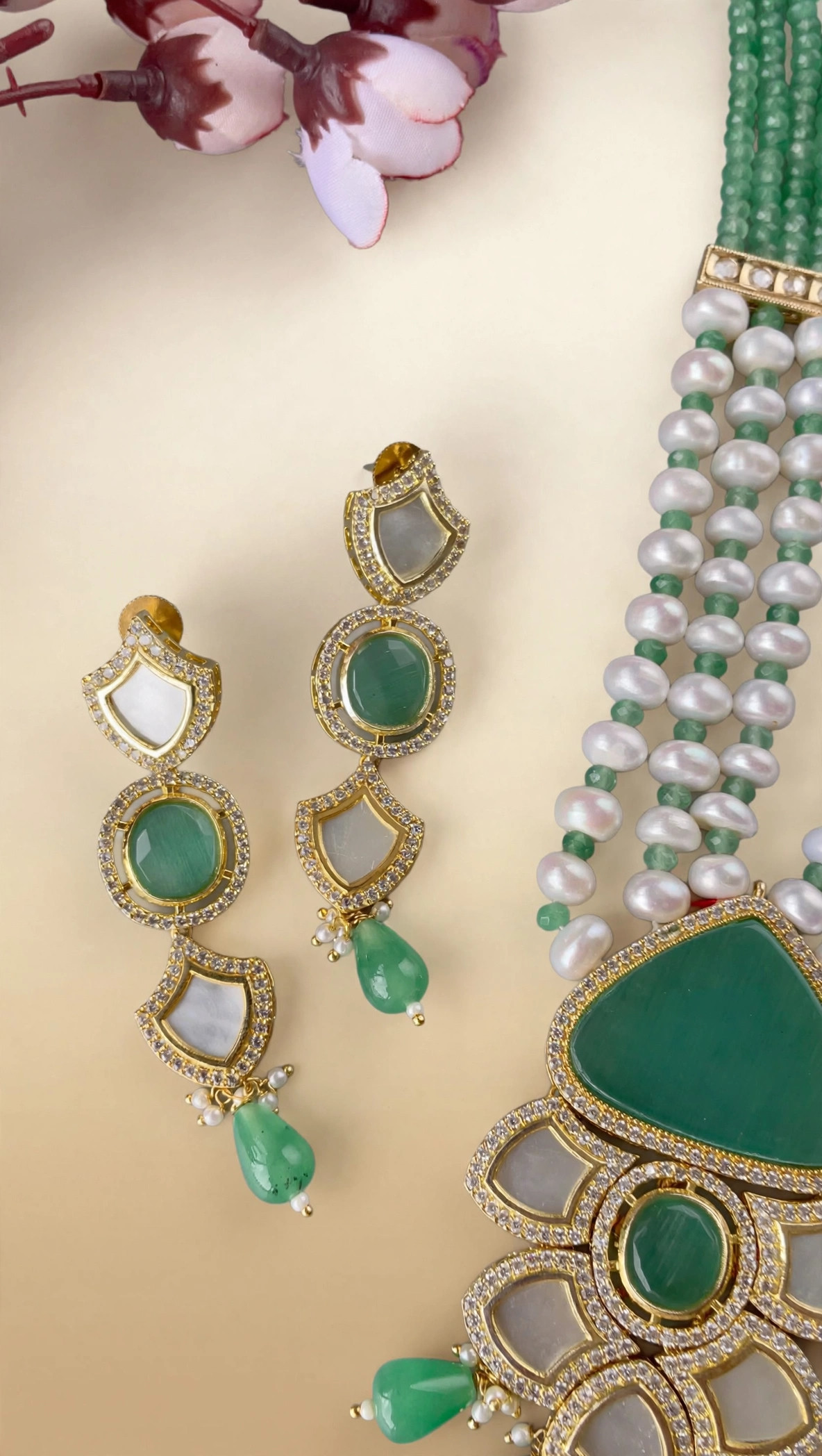 Mother-of-Pearl Long Set